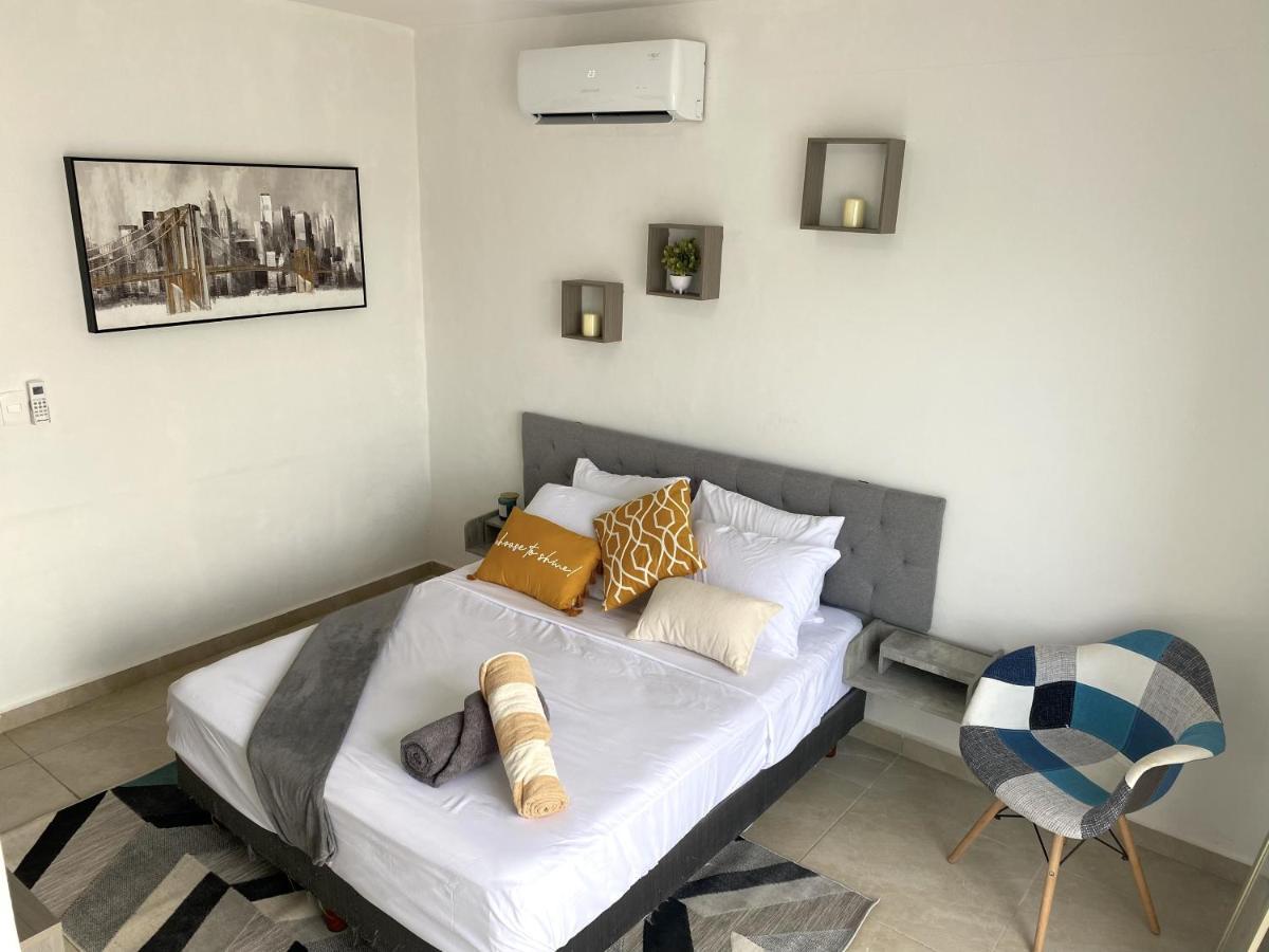 칸쿤 Casa Familiar Cerca De La Playa Con Terraza Privada 빌라 외부 사진